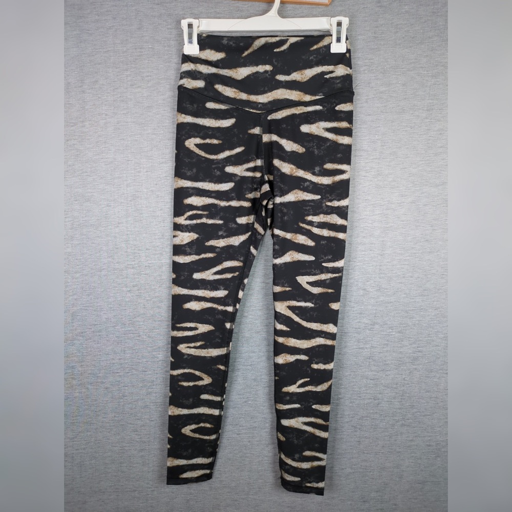 Lole Burst High Waisted Ankle Leggings - Picture 7 of 13